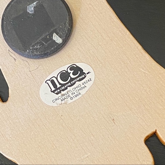 Vintage dog feeder magnet fed hungry switch - Picture 4 of 4